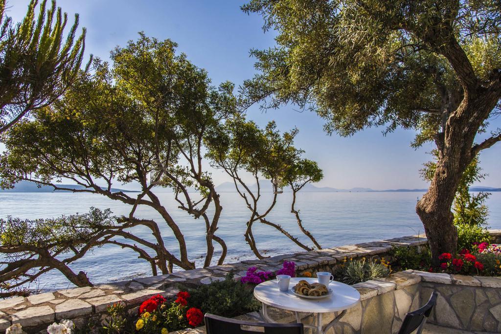Agni Suites Nikiana Dış mekan fotoğraf